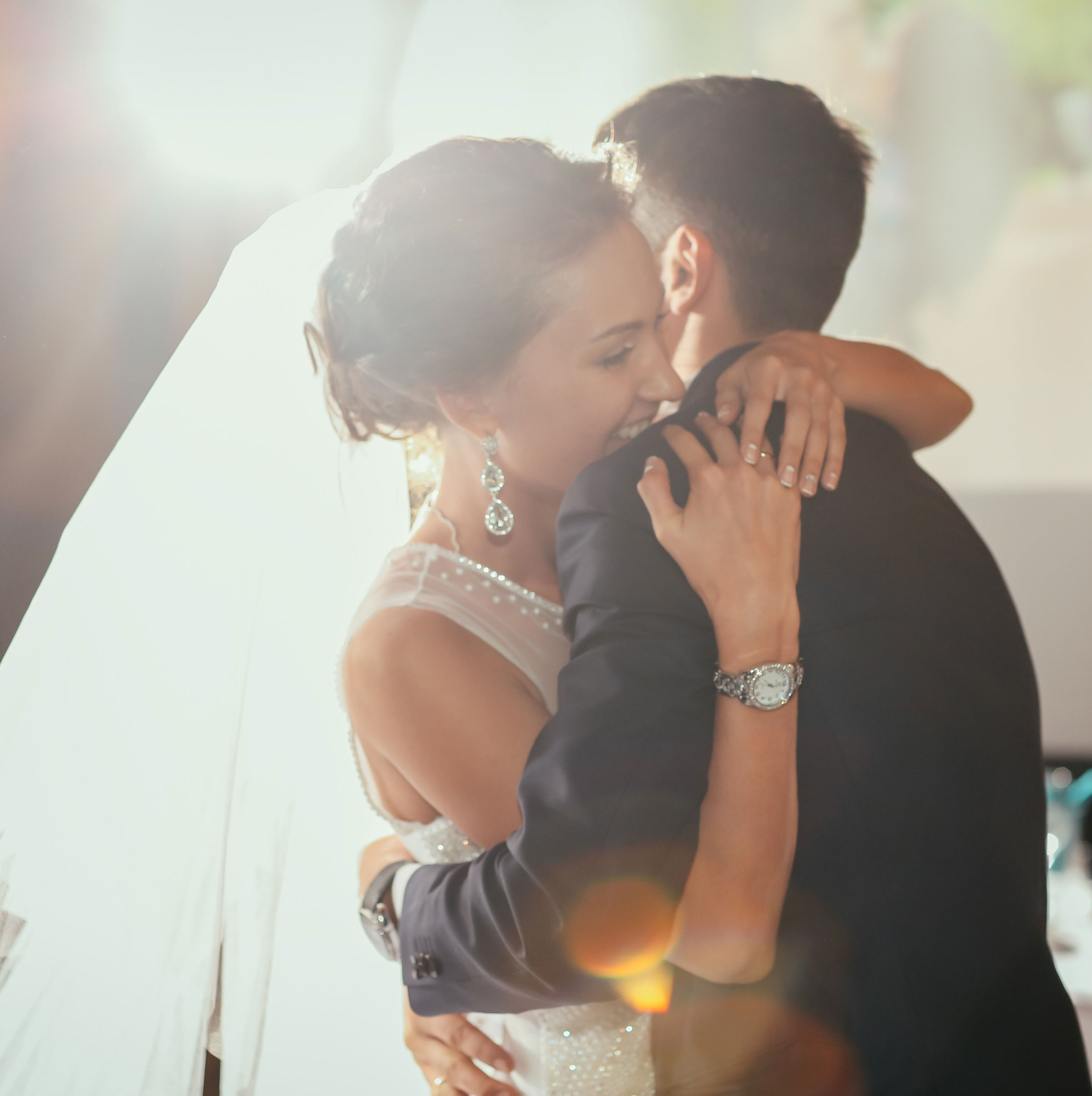 Experts Talk: What’s Best for Weddings